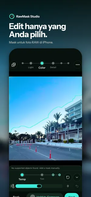 Edit hanya yang Anda pilih. Mask untuk foto RAW di iPhone.